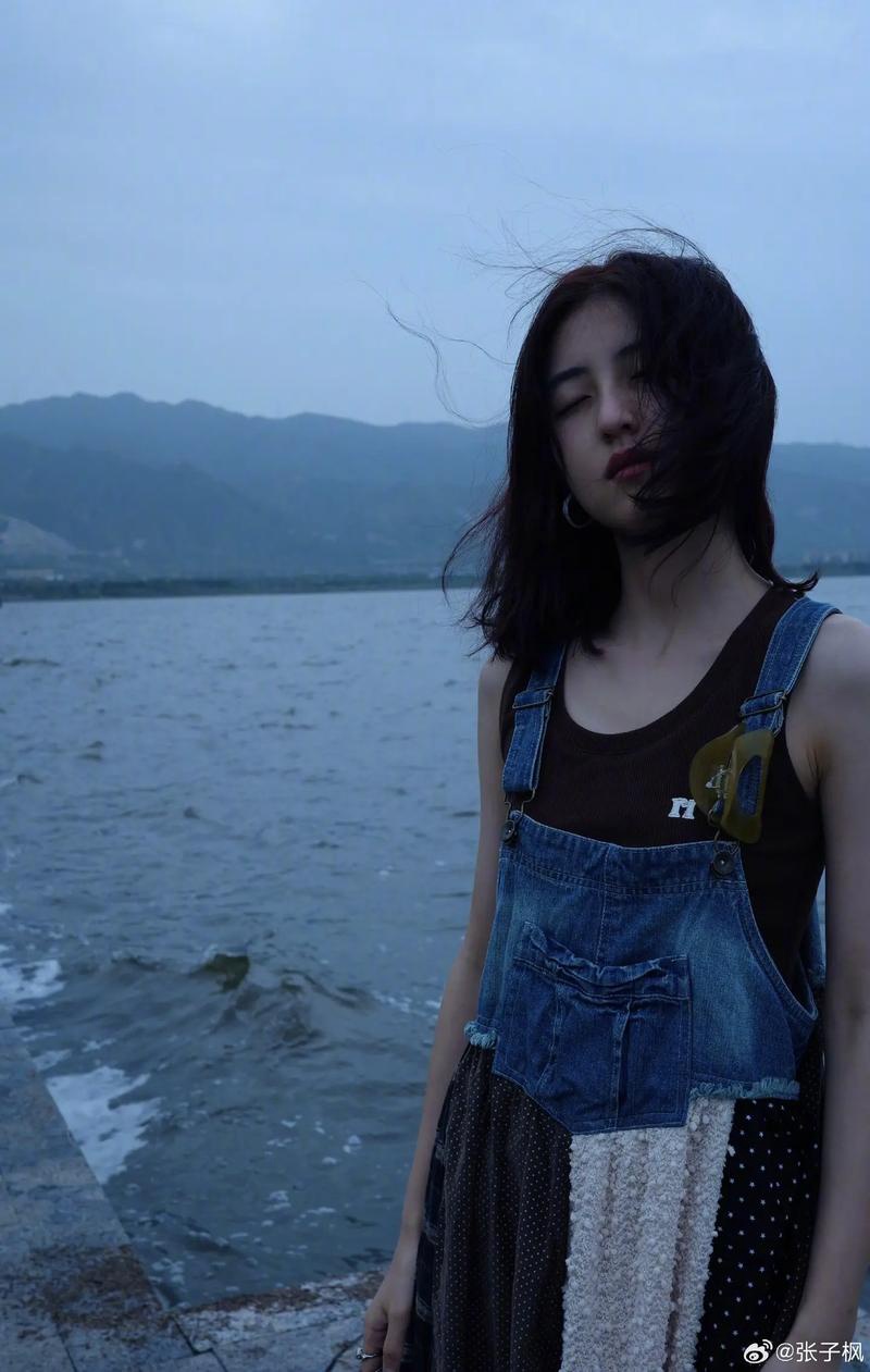 张子枫